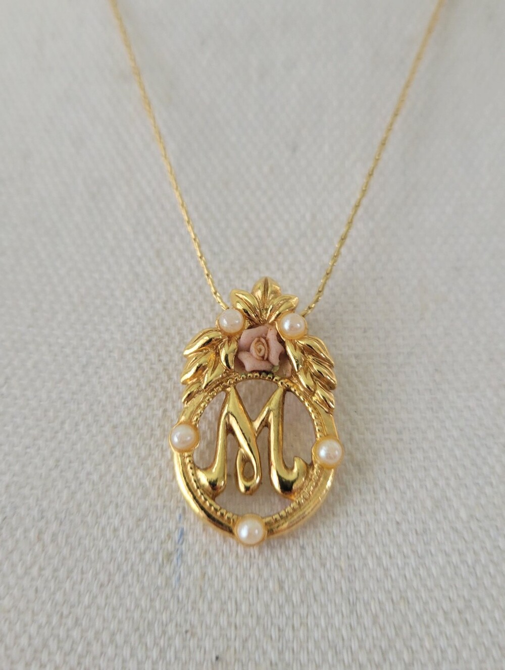 Avon 1980's Gold Tone Victorian Style Rose Faux Pearl Initial M Pendant Necklace